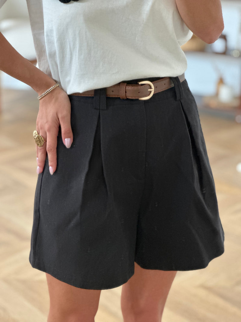 SHORT | LISON NOIR