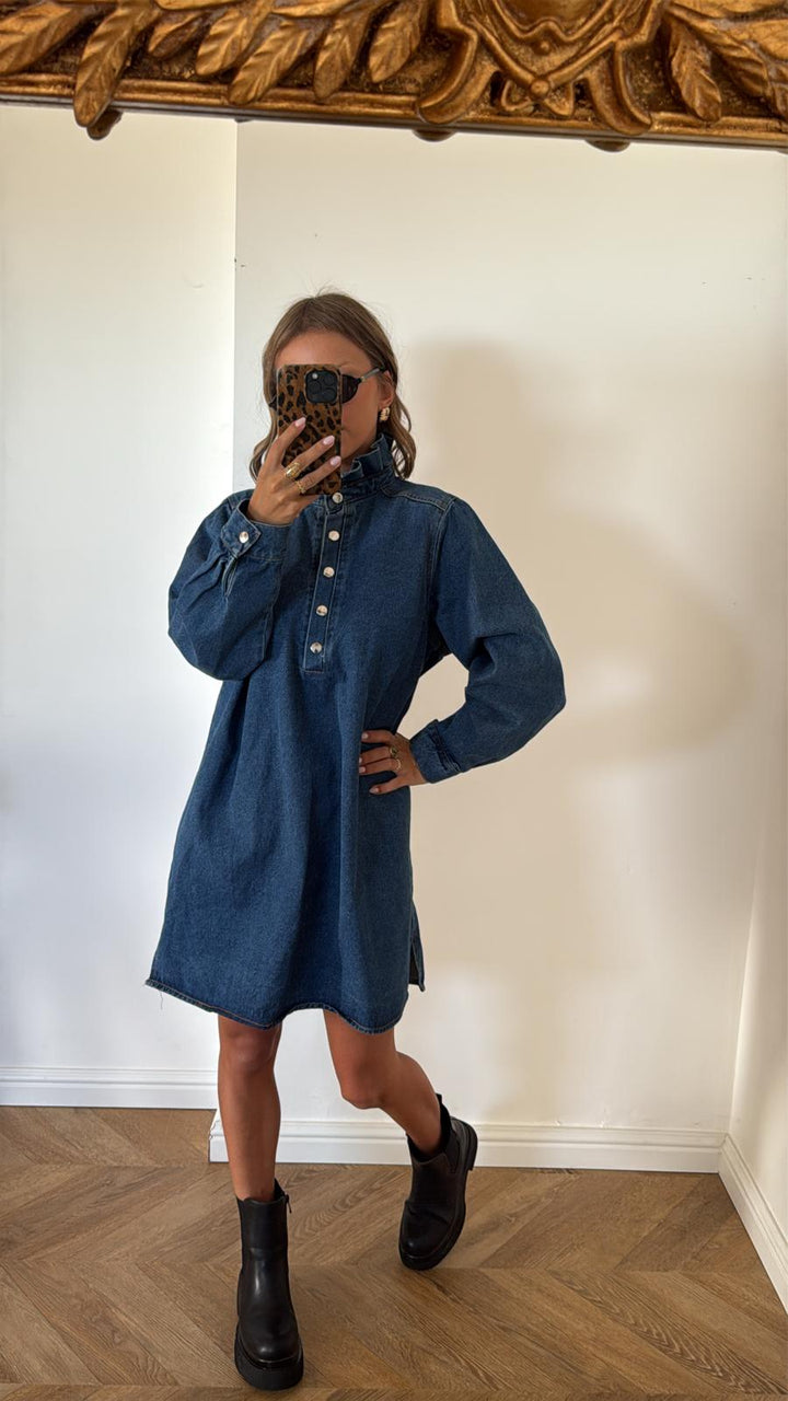 ROBE | VERA