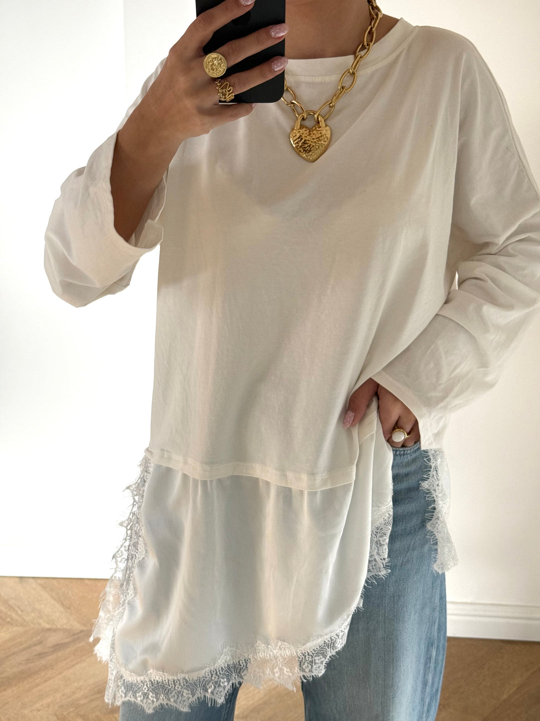 T-SHIRT | ALENA BLANC