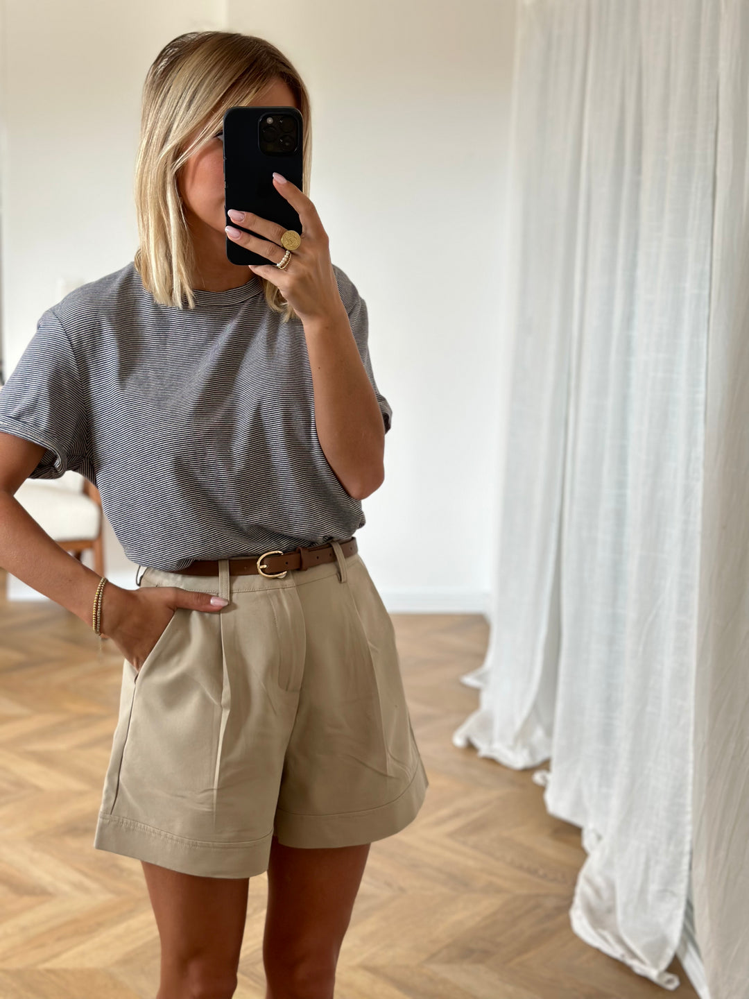 SHORT | LISON CAMEL