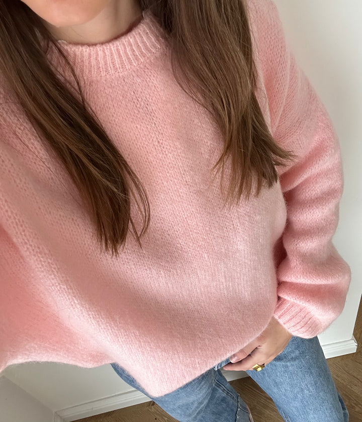 PULL | BABY ROSA