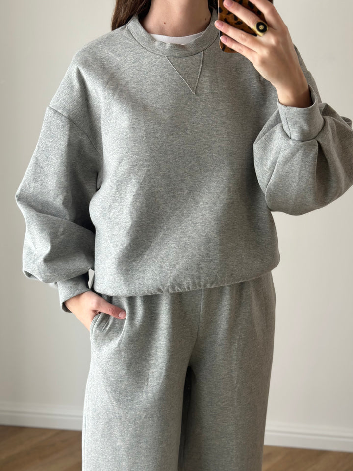 SWEAT | GRIS