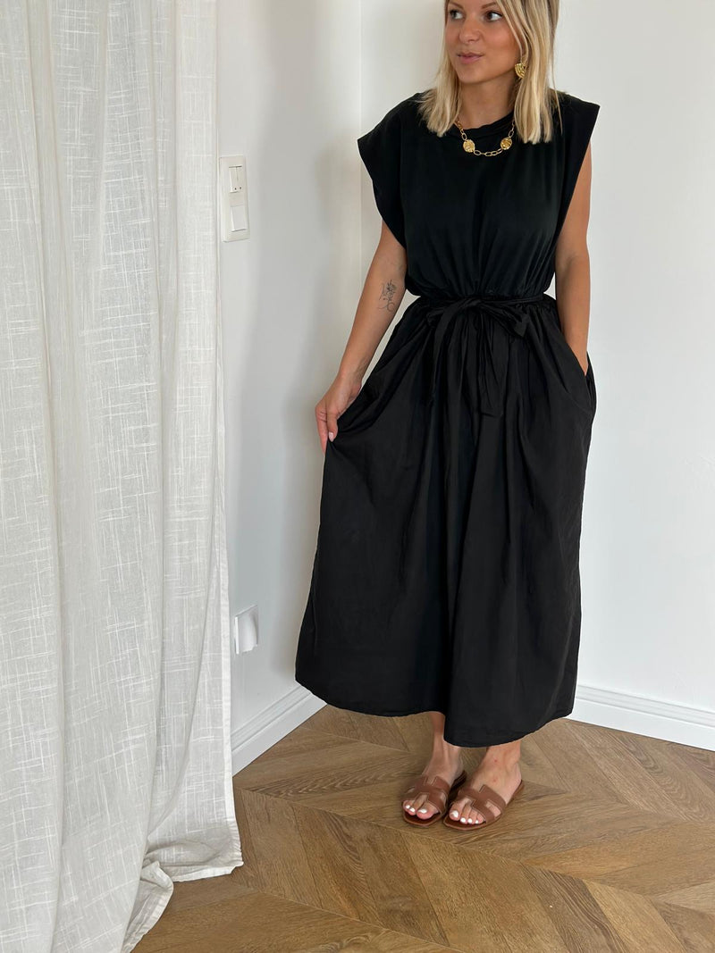 ROBE | VALERIA NOIR