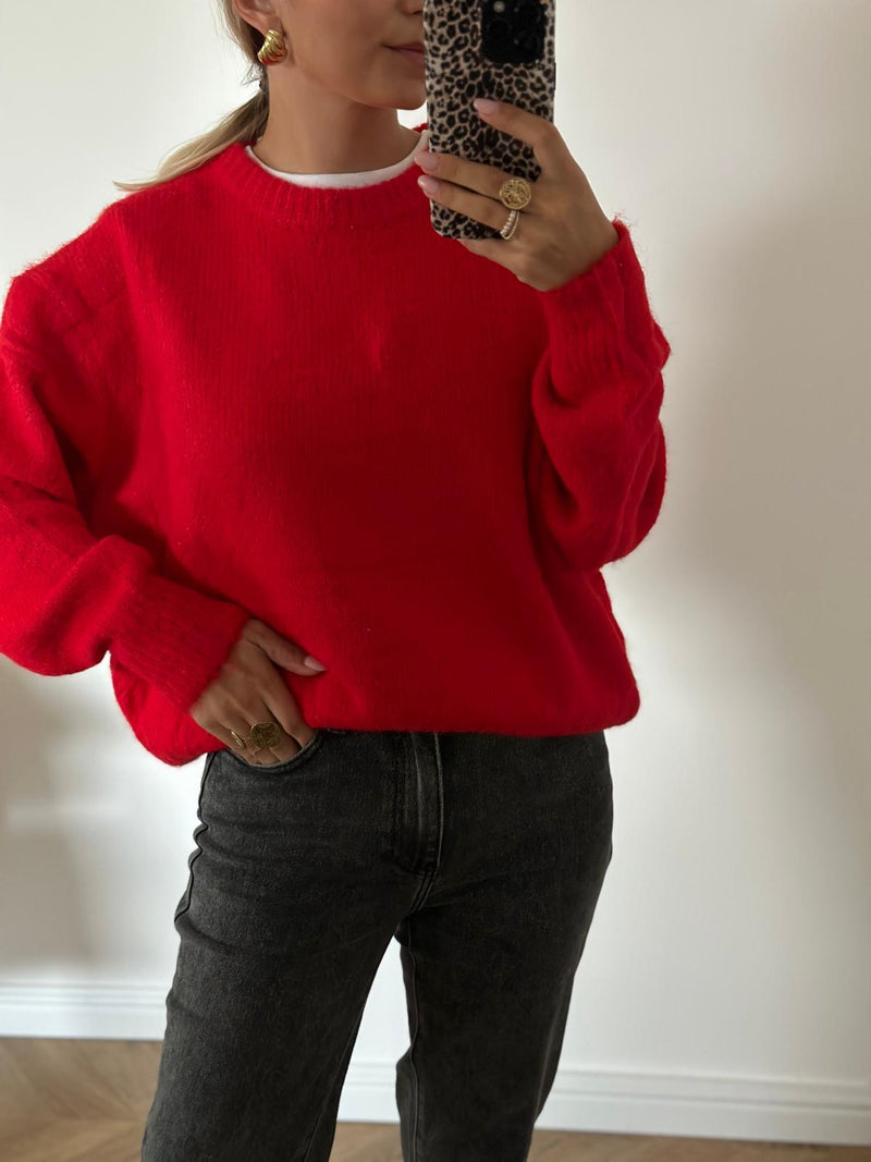 PULL | RED