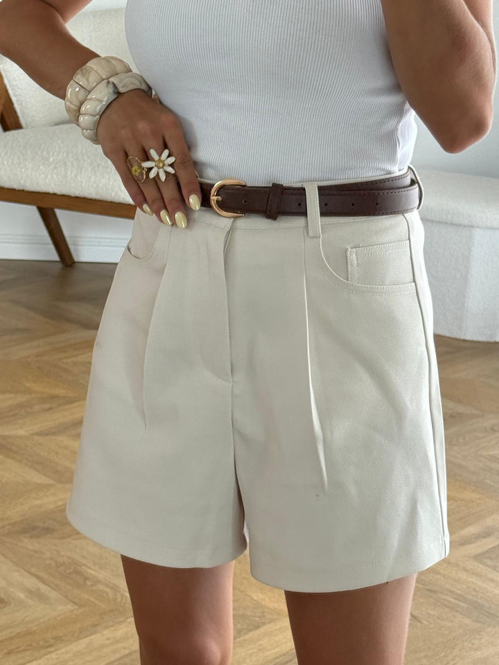 SHORT | CAROLE BLANC