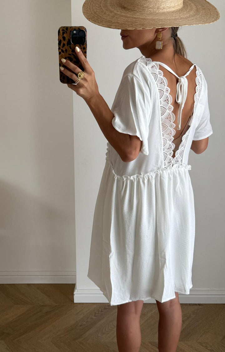 ROBE | NIA