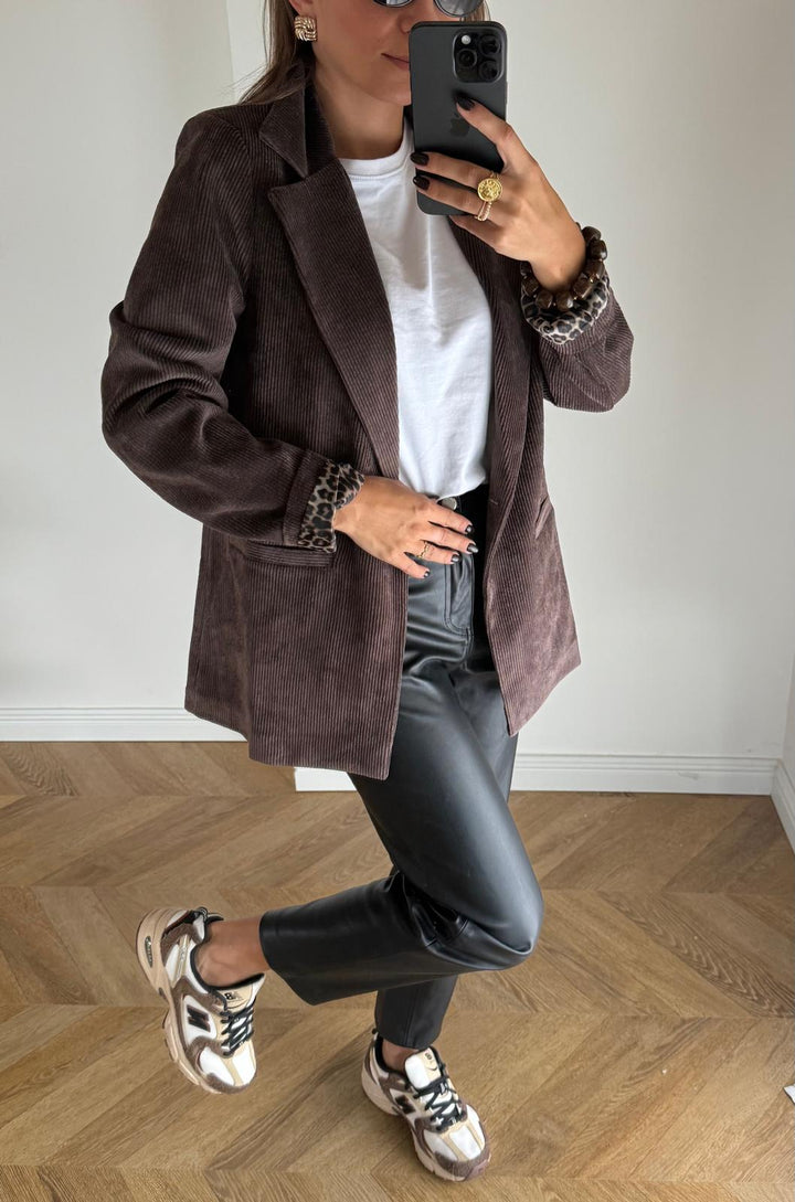 BLAZER | LEO CHOCO