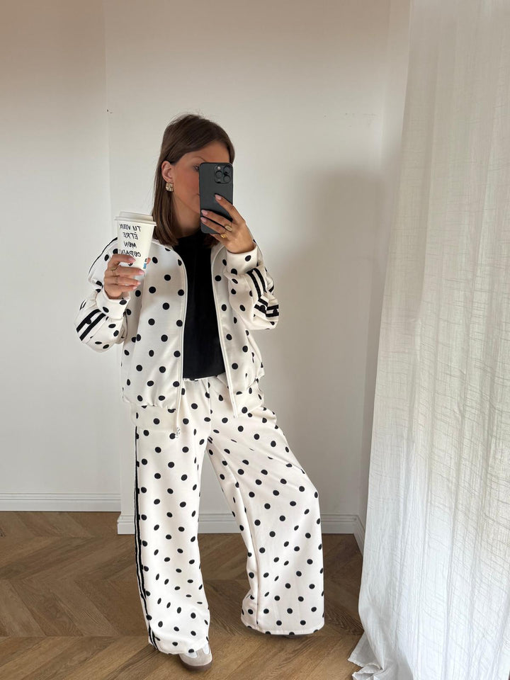 ENSEMBLE POIS