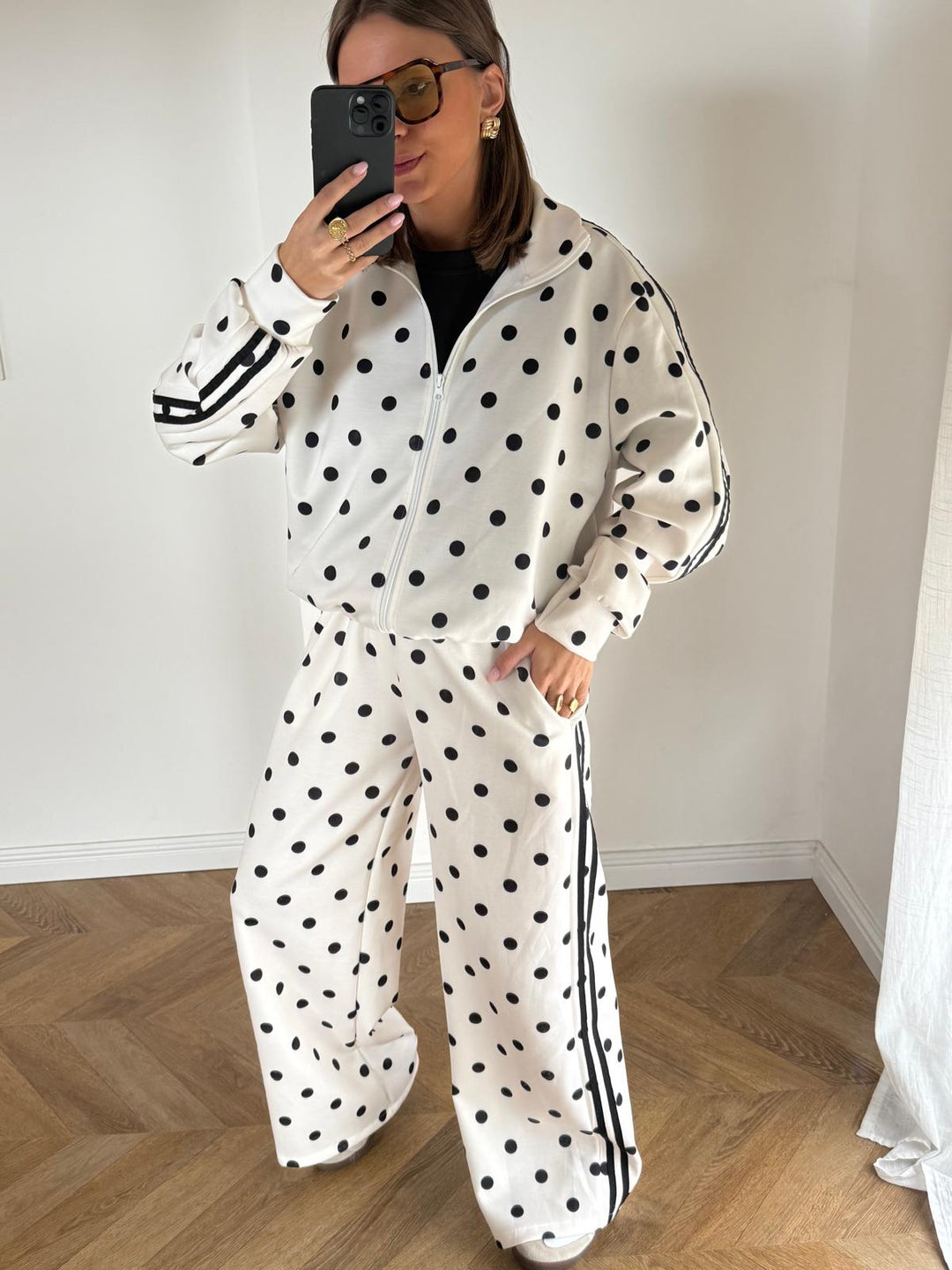 ENSEMBLE POIS