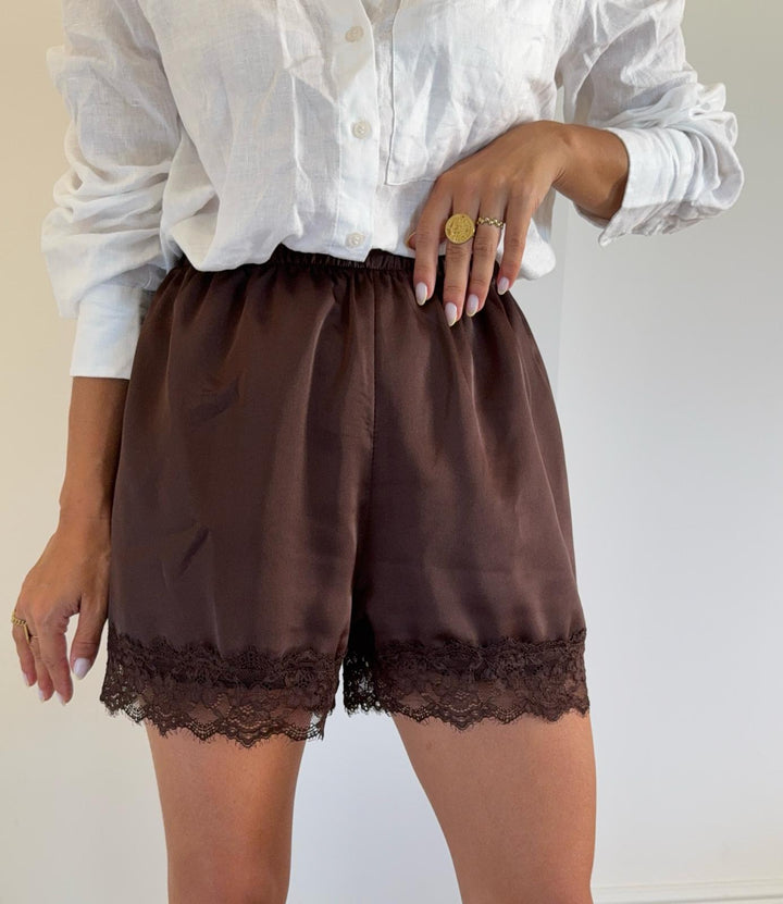 SHORT | OLEG MARRON