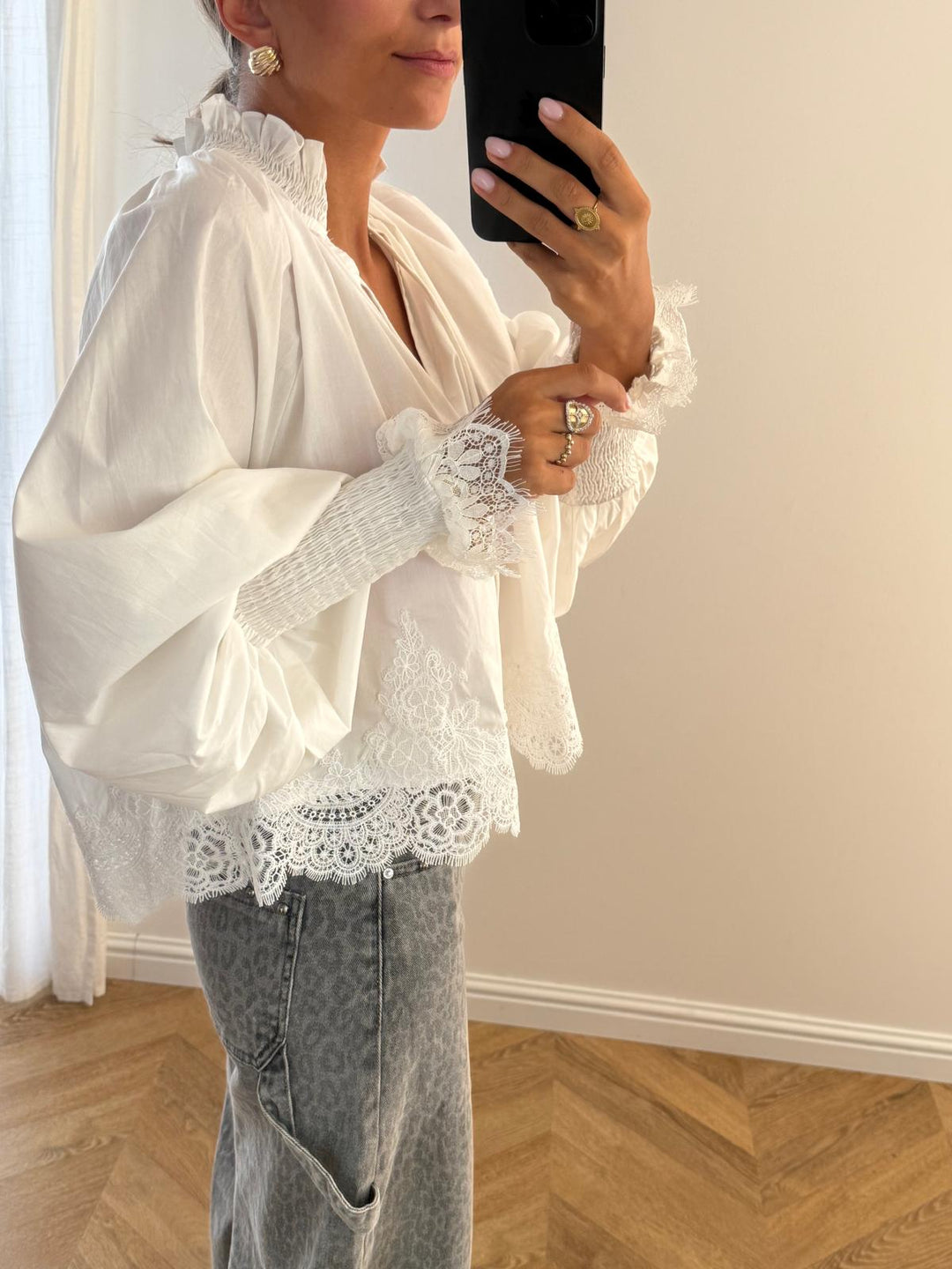 BLOUSE | JOY