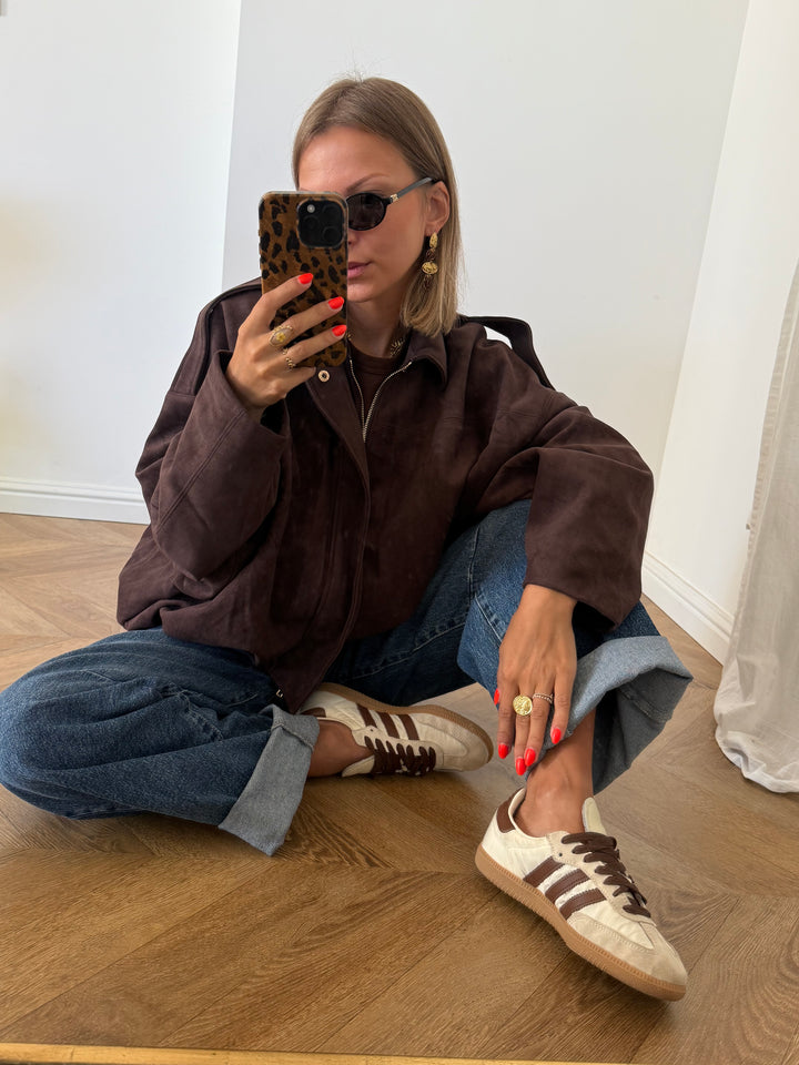 BOMBER | LIA MARRON