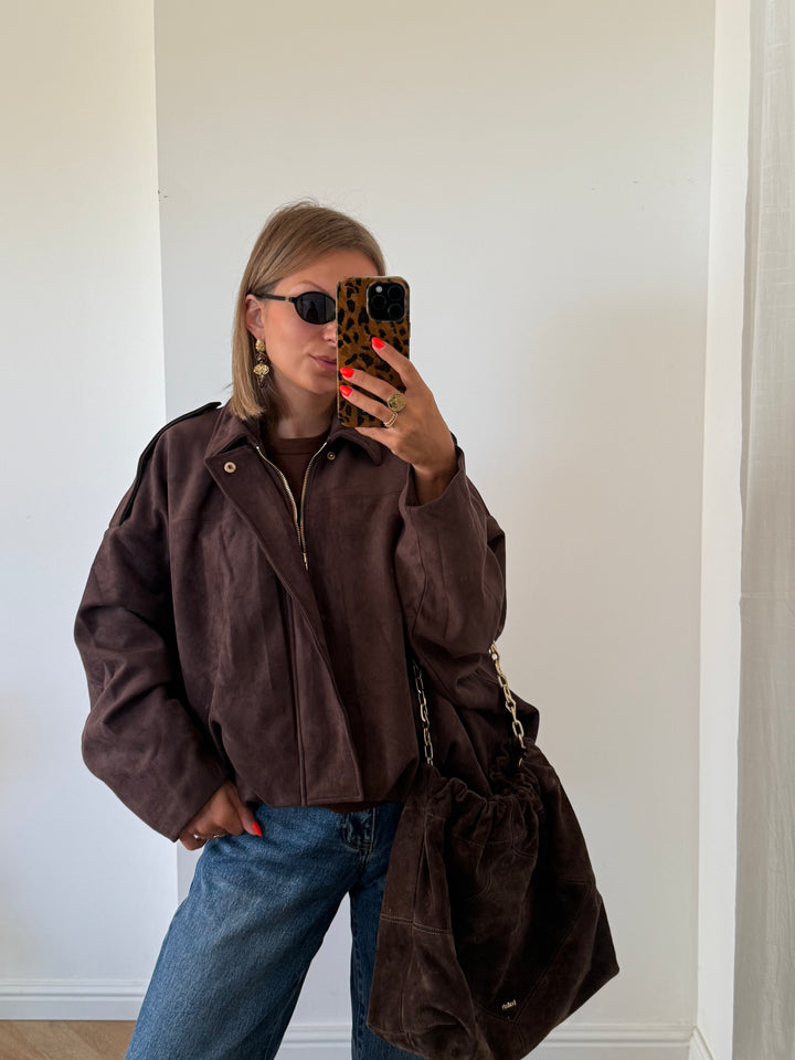 BOMBER | LIA MARRON