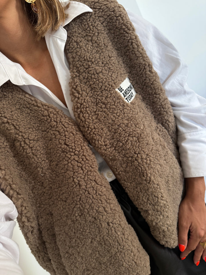 GILET | LIV (Revient bientôt)