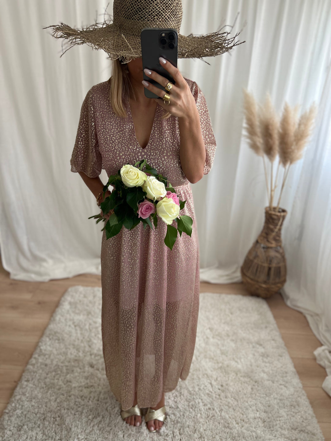 ROBE | ROSA